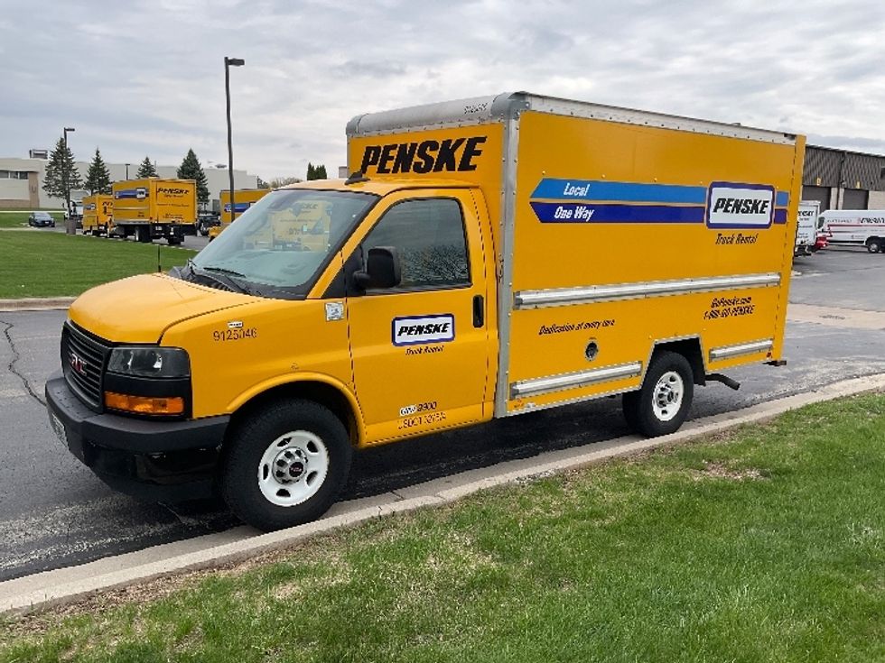 Light Duty Box Truck-Light and Medium Duty Trucks-GMC-2020-Savana G33503-Milwaukee-WI-91,249\n\t\tmiles-$ 23,750 - Image 3