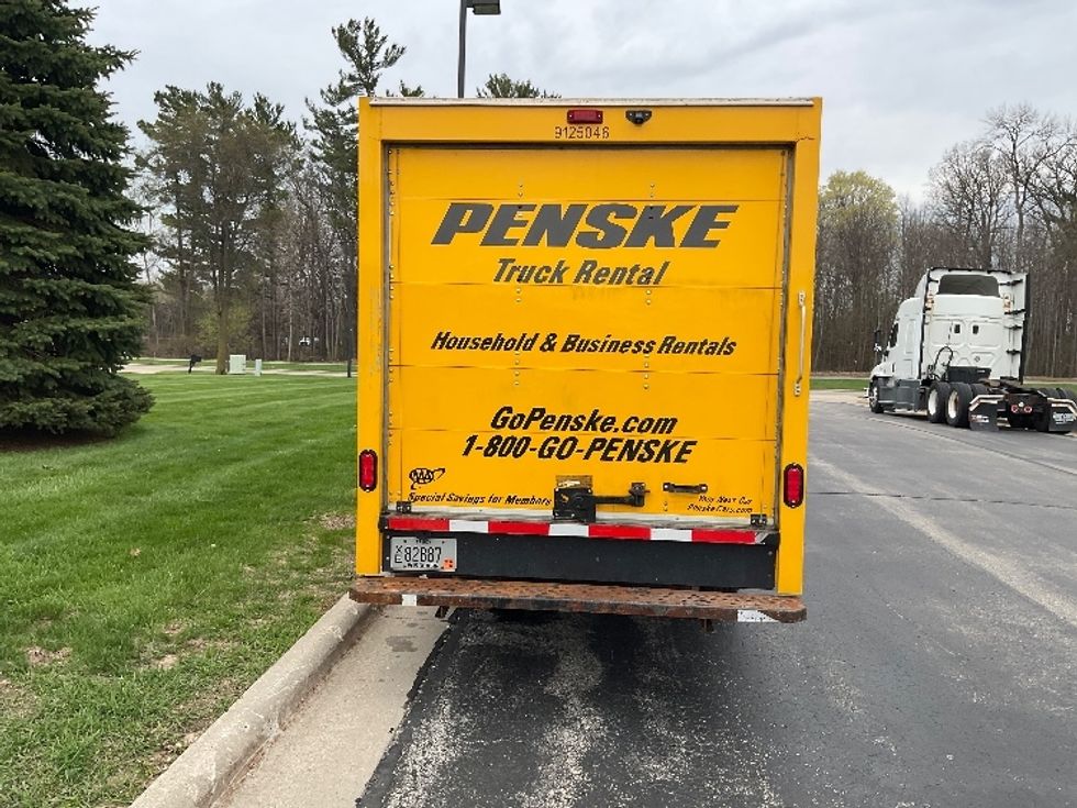 Light Duty Box Truck-Light and Medium Duty Trucks-GMC-2020-Savana G33503-Milwaukee-WI-91,249\n\t\tmiles-$ 23,750 - Image 7