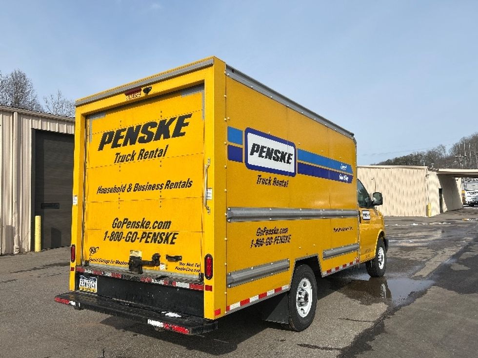 Light Duty Box Truck-Light and Medium Duty Trucks-GMC-2020-Savana G33503-Pittsburgh-PA-95,728\n\t\tmiles-$ 25,250 - Image 11