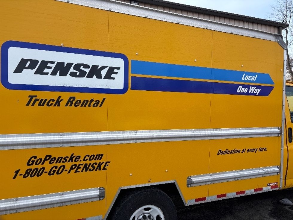 Light Duty Box Truck-Light and Medium Duty Trucks-GMC-2020-Savana G33503-Rockville-MD-100,079\n\t\tmiles-$ 24,250 - Image 25