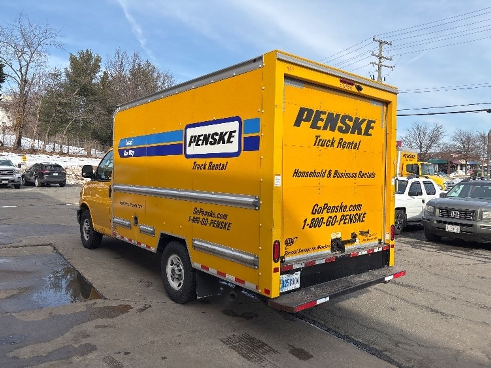 Light Duty Box Truck-Light and Medium Duty Trucks-GMC-2020-Savana G33503-Rockville-MD-100,079\n\t\tmiles-$ 24,250 - Image 6