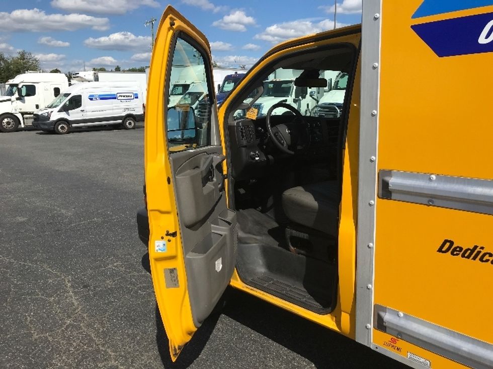Light Duty Box Truck-Light and Medium Duty Trucks-GMC-2020-Savana G33503-West Columbia-SC-85,216\n\t\tmiles-$ 27,000 - Image 15
