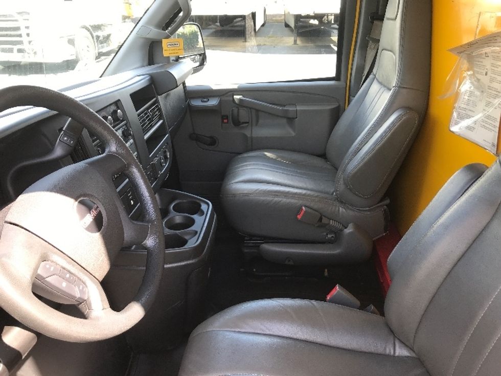 Light Duty Box Truck-Light and Medium Duty Trucks-GMC-2020-Savana G33503-West Columbia-SC-85,216\n\t\tmiles-$ 27,000 - Image 18