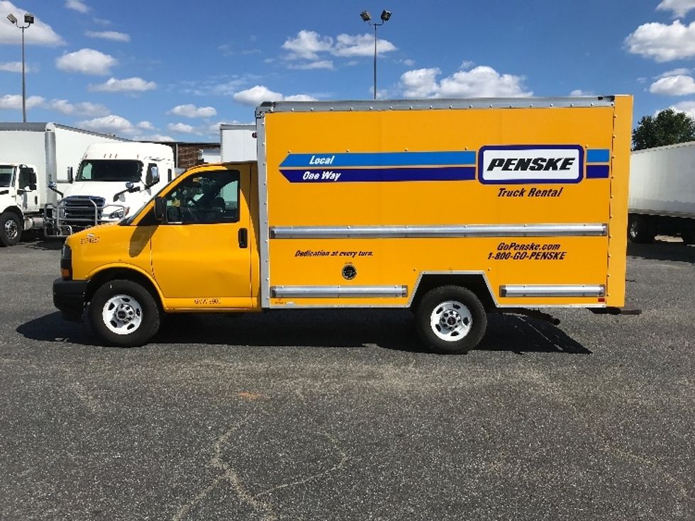 Light Duty Box Truck-Light and Medium Duty Trucks-GMC-2020-Savana G33503-West Columbia-SC-85,216\n\t\tmiles-$ 27,000 - Image 4