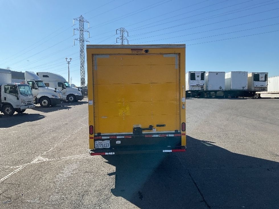 Light Duty Box Truck-Light and Medium Duty Trucks-GMC-2020-Savana G33503-West Sacramento-CA-82,758\n\t\tmiles-$ 28,250 - Image 7