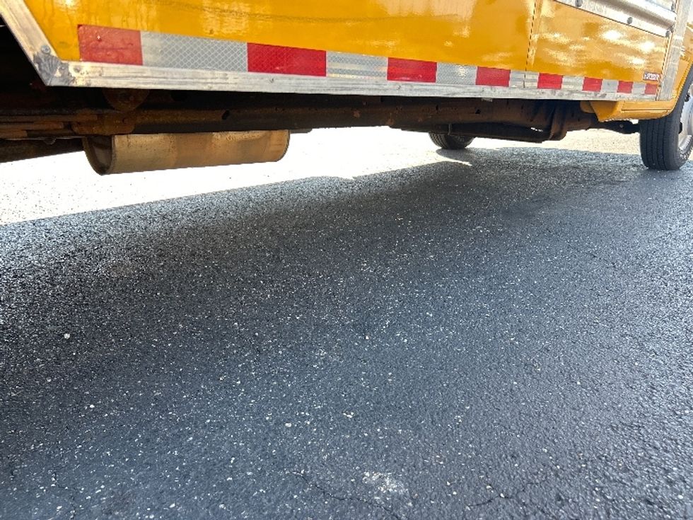 Light Duty Box Truck-Light and Medium Duty Trucks-GMC-2020-Savana G33903-Akron-OH-91,581\n\t\tmiles-$ 26,250 - Image 14