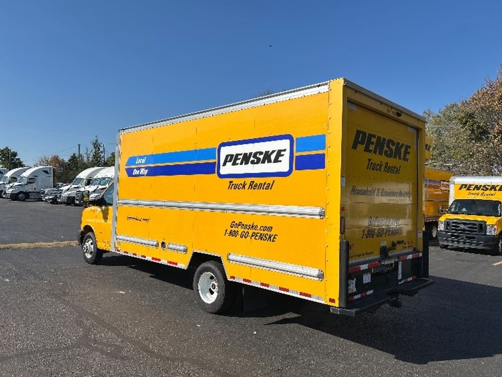 Light Duty Box Truck-Light and Medium Duty Trucks-GMC-2020-Savana G33903-Akron-OH-91,581\n\t\tmiles-$ 26,250 - Image 6