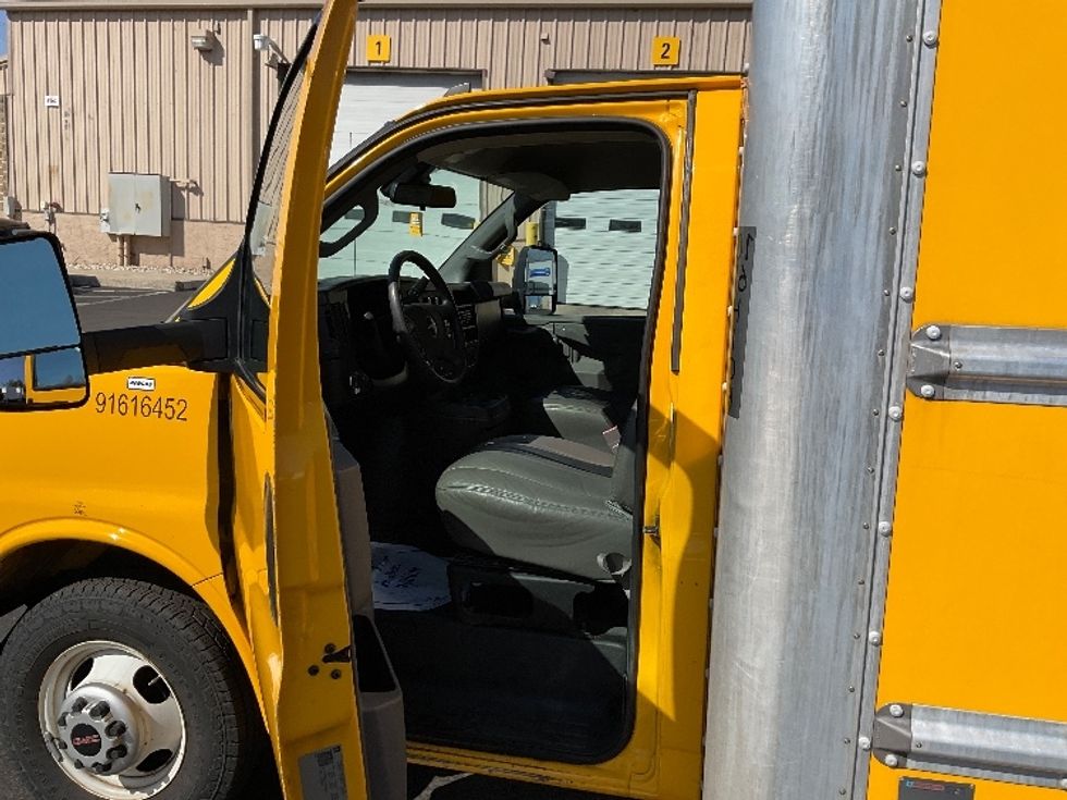 Light Duty Box Truck-Light and Medium Duty Trucks-GMC-2020-Savana G33903-Allentown-PA-101,099\n\t\tmiles-$ 24,250 - Image 16