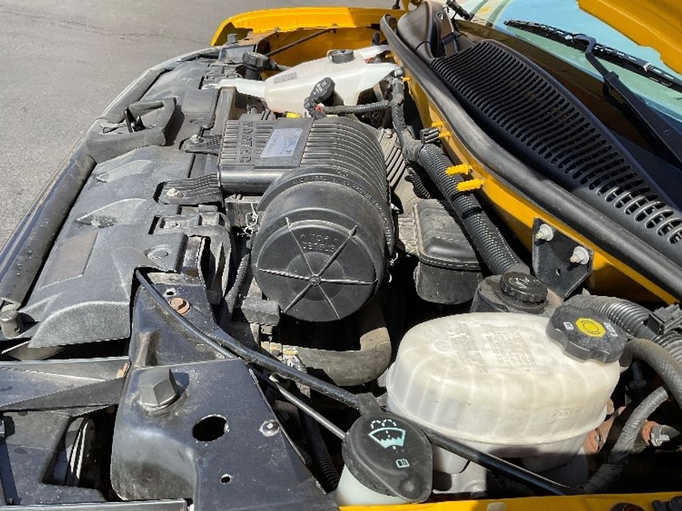 Light Duty Box Truck-Light and Medium Duty Trucks-GMC-2020-Savana G33903-Allentown-PA-101,099\n\t\tmiles-$ 24,250 - Image 24