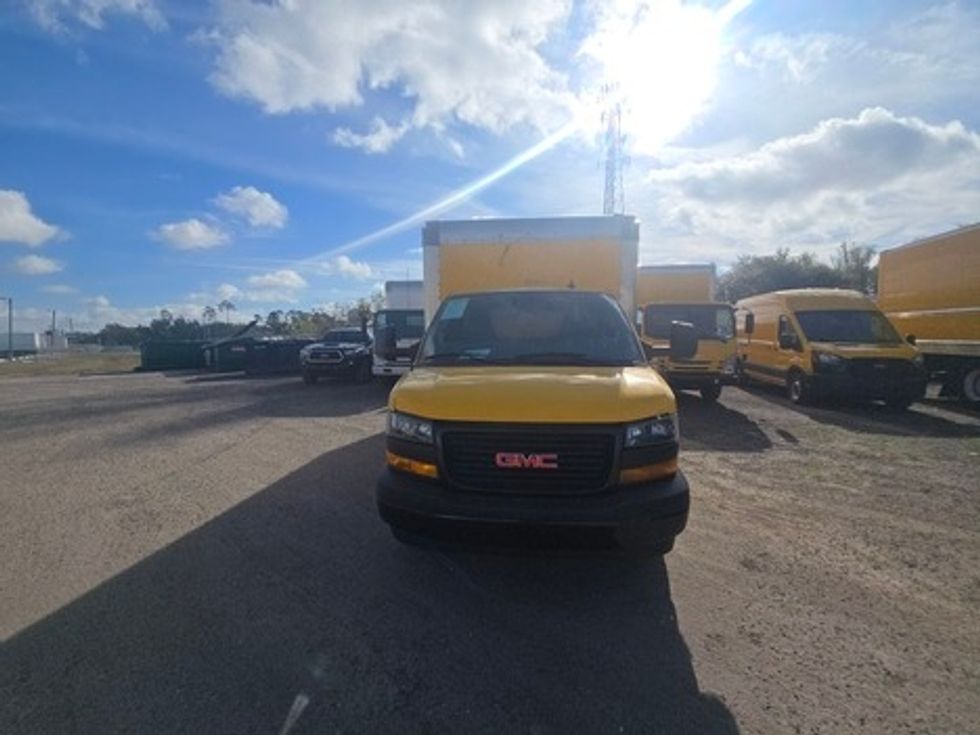 Light Duty Box Truck-Light and Medium Duty Trucks-GMC-2020-Savana G33903-Apopka-FL-108,722\n\t\tmiles-$ 26,750 - Image 2