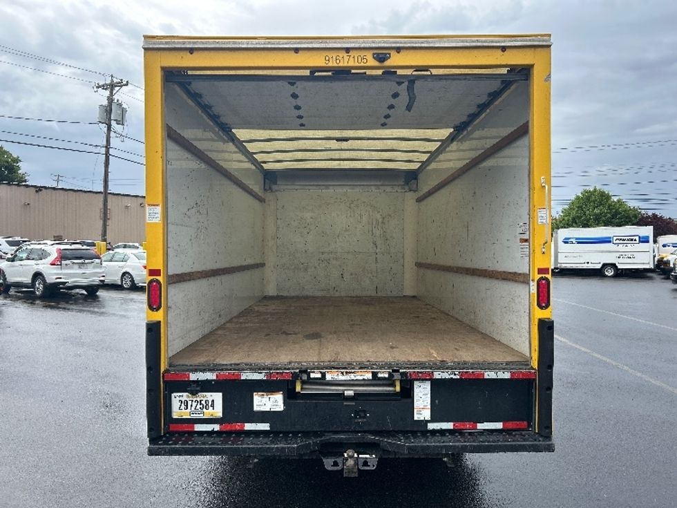 Light Duty Box Truck-Light and Medium Duty Trucks-GMC-2020-Savana G33903-Apopka-FL-108,722\n\t\tmiles-$ 26,750 - Image 8