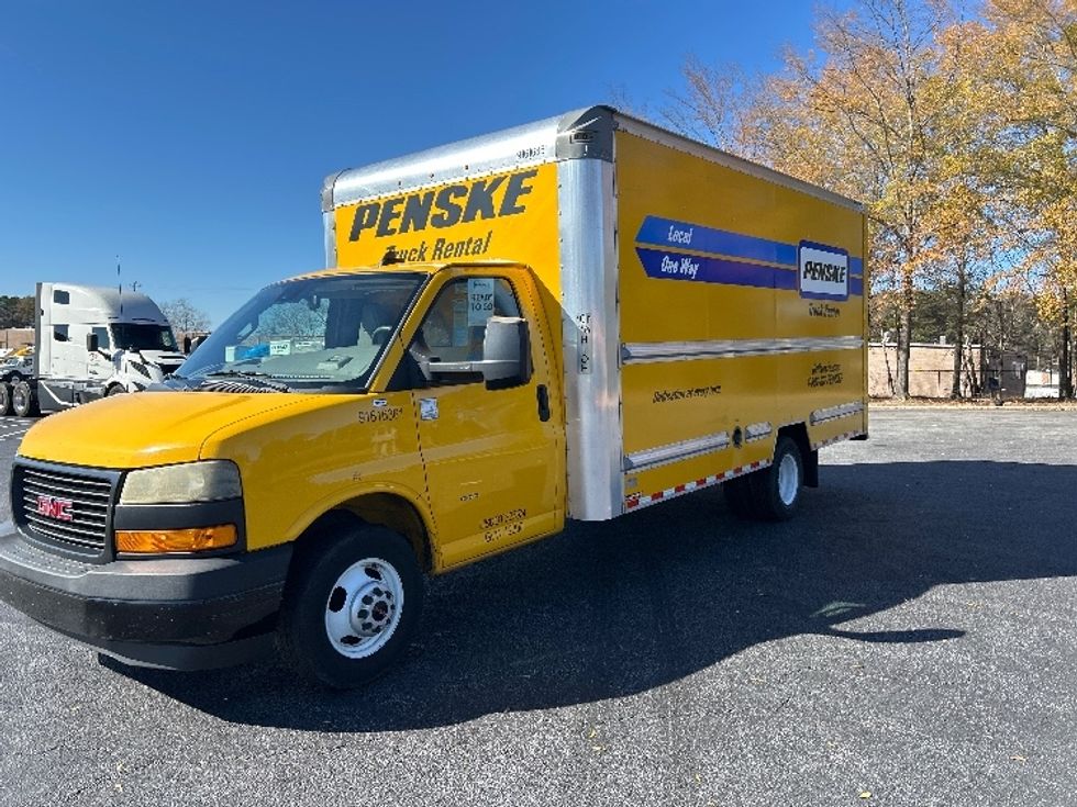 Light Duty Box Truck-Light and Medium Duty Trucks-GMC-2020-Savana G33903-Atlanta-GA-120,705\n\t\tmiles-$ 23,500 - Image 3