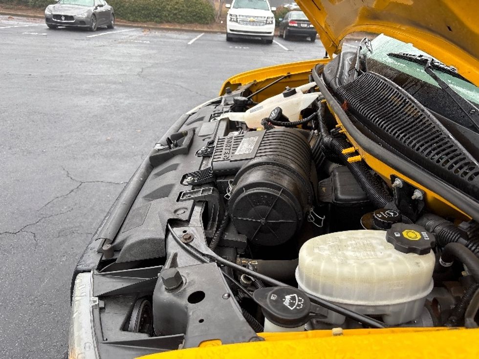 Light Duty Box Truck-Light and Medium Duty Trucks-GMC-2020-Savana G33903-Atlanta-GA-94,244\n\t\tmiles-$ 26,750 - Image 24