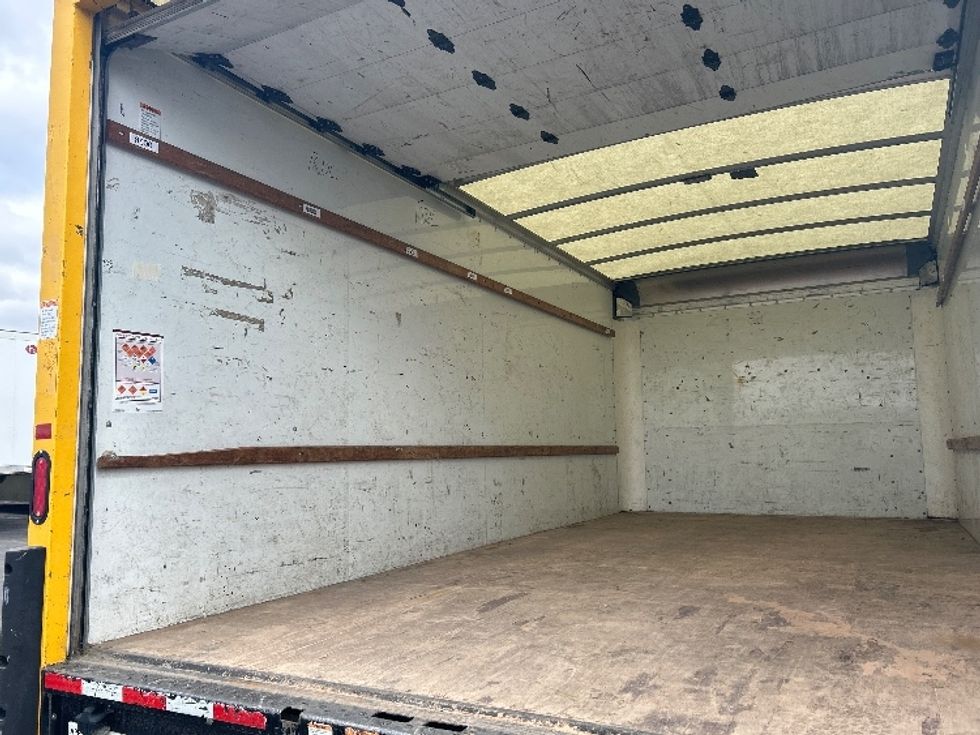 Light Duty Box Truck-Light and Medium Duty Trucks-GMC-2020-Savana G33903-Bakersfield-CA-112,694\n\t\tmiles-$ 26,250 - Image 11