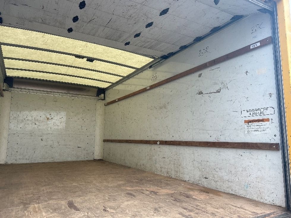 Light Duty Box Truck-Light and Medium Duty Trucks-GMC-2020-Savana G33903-Bakersfield-CA-112,694\n\t\tmiles-$ 26,250 - Image 12
