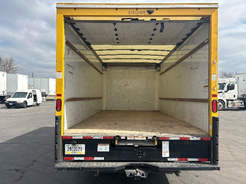 Light Duty Box Truck-Light and Medium Duty Trucks-GMC-2020-Savana G33903-Bakersfield-CA-112,694\n\t\tmiles-$ 26,250 - Image 8