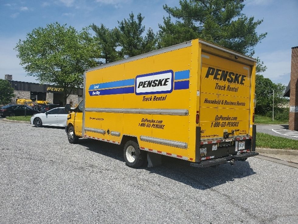 Light Duty Box Truck-Light and Medium Duty Trucks-GMC-2020-Savana G33903-Baltimore-MD-75,412\n\t\tmiles-$ 31,000 - Image 5