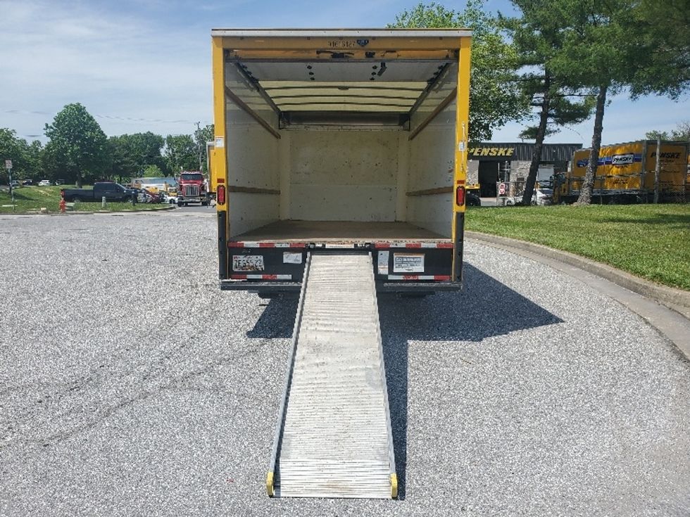 Light Duty Box Truck-Light and Medium Duty Trucks-GMC-2020-Savana G33903-Baltimore-MD-75,412\n\t\tmiles-$ 31,000 - Image 8