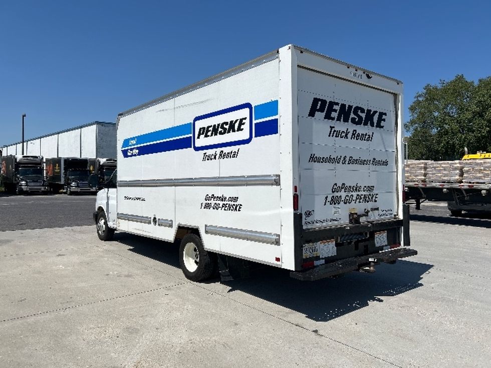 Light Duty Box Truck-Light and Medium Duty Trucks-GMC-2020-Savana G33903-Baton Rouge-LA-116,322\n\t\tmiles-$ 26,250 - Image 5