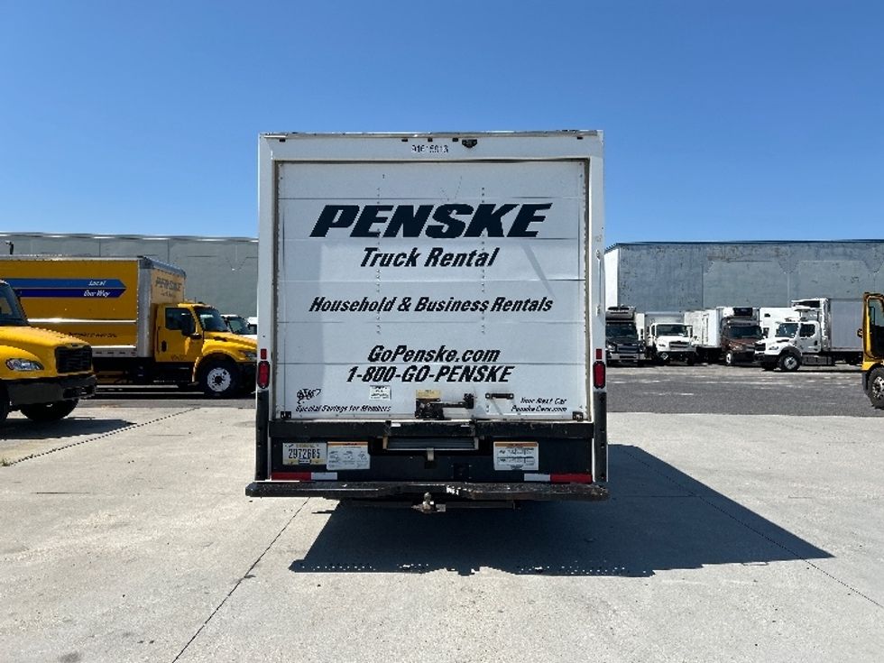 Light Duty Box Truck-Light and Medium Duty Trucks-GMC-2020-Savana G33903-Baton Rouge-LA-116,322\n\t\tmiles-$ 26,250 - Image 6