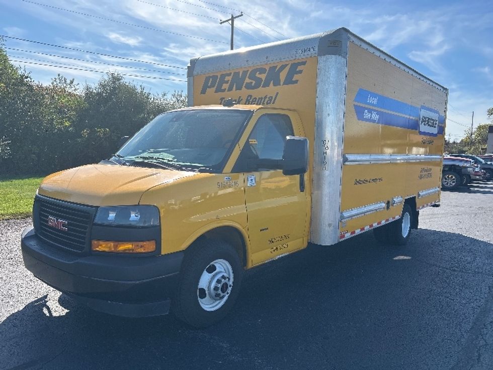 Light Duty Box Truck-Light and Medium Duty Trucks-GMC-2020-Savana G33903-Bensalem-PA-106,713\n\t\tmiles-$ 23,500 - Image 3