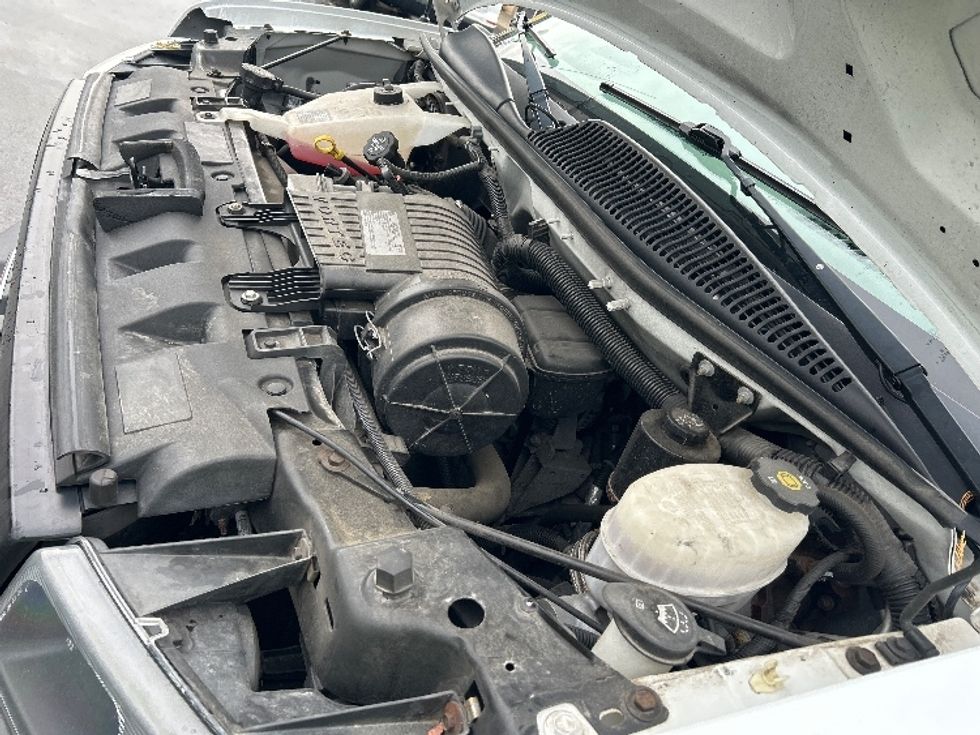 Light Duty Box Truck-Light and Medium Duty Trucks-GMC-2020-Savana G33903-Braintree-MA-65,880\n\t\tmiles-$ 30,750 - Image 24