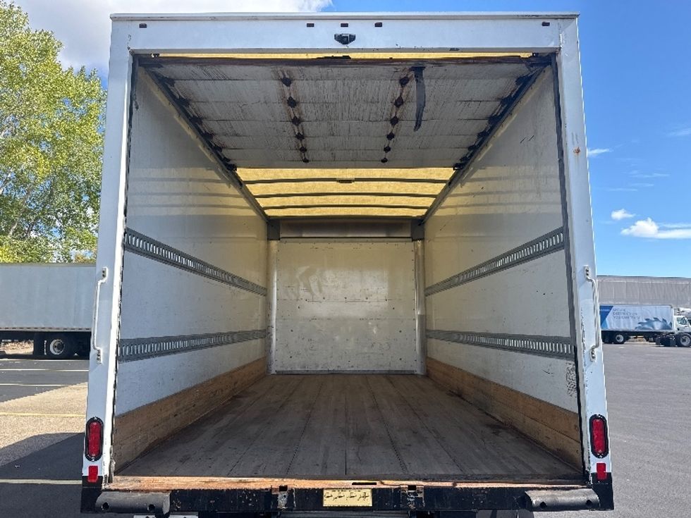 Light Duty Box Truck-Light and Medium Duty Trucks-GMC-2020-Savana G33903-Brooklyn Park-MN-162,177\n\t\tmiles-$ 18,750 - Image 8