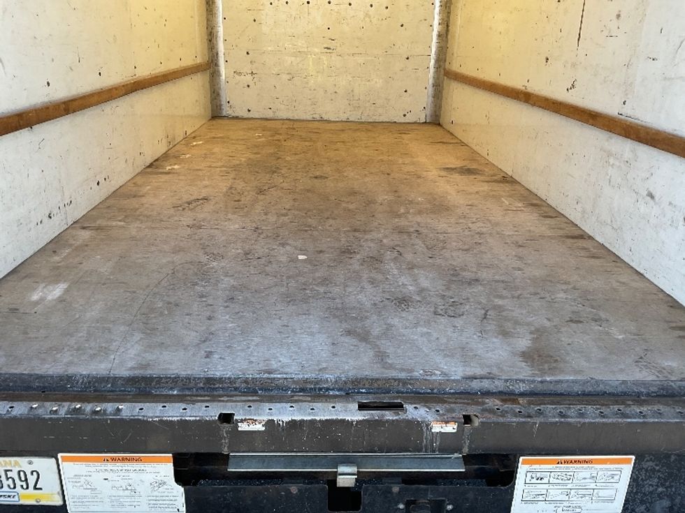 Light Duty Box Truck-Light and Medium Duty Trucks-GMC-2020-Savana G33903-Carlisle-PA-100,548\n\t\tmiles-$ 27,750 - Image 10