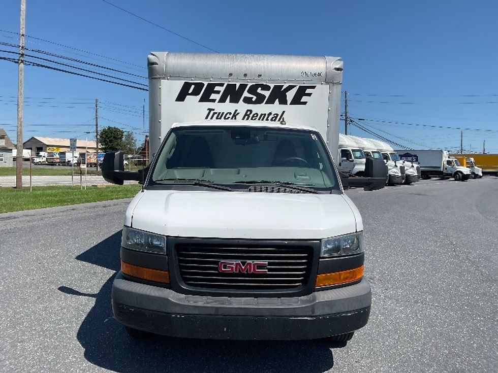 Light Duty Box Truck-Light and Medium Duty Trucks-GMC-2020-Savana G33903-Carlisle-PA-100,548\n\t\tmiles-$ 27,750 - Image 2
