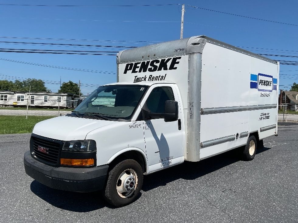 Light Duty Box Truck-Light and Medium Duty Trucks-GMC-2020-Savana G33903-Carlisle-PA-100,548\n\t\tmiles-$ 27,750 - Image 3