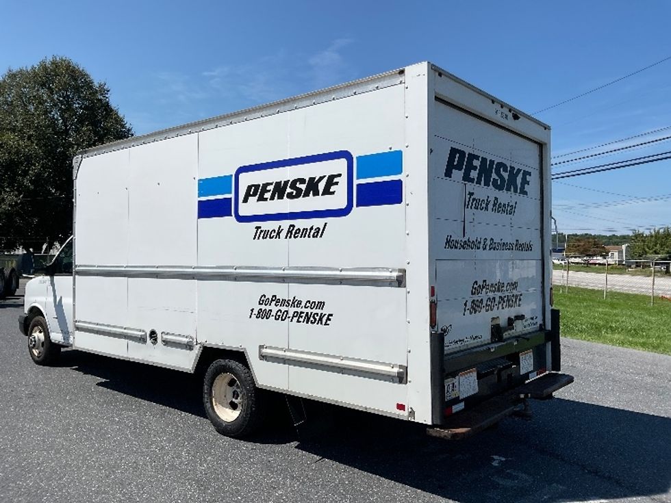 Light Duty Box Truck-Light and Medium Duty Trucks-GMC-2020-Savana G33903-Carlisle-PA-100,548\n\t\tmiles-$ 27,750 - Image 6