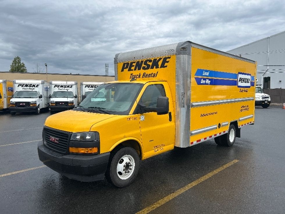 Light Duty Box Truck-Light and Medium Duty Trucks-GMC-2020-Savana G33903-Conover-NC-100,573\n\t\tmiles-$ 25,000 - Image 3