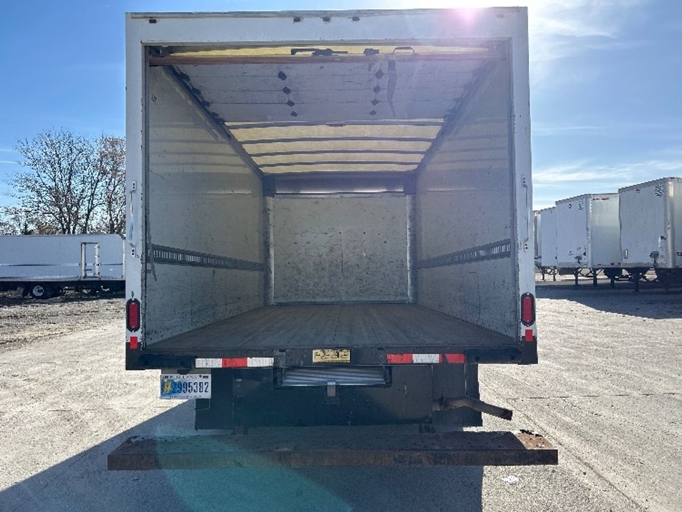 Light Duty Box Truck-Light and Medium Duty Trucks-GMC-2020-Savana G33903-Des Moines-IA-114,588\n\t\tmiles-$ 26,250 - Image 8
