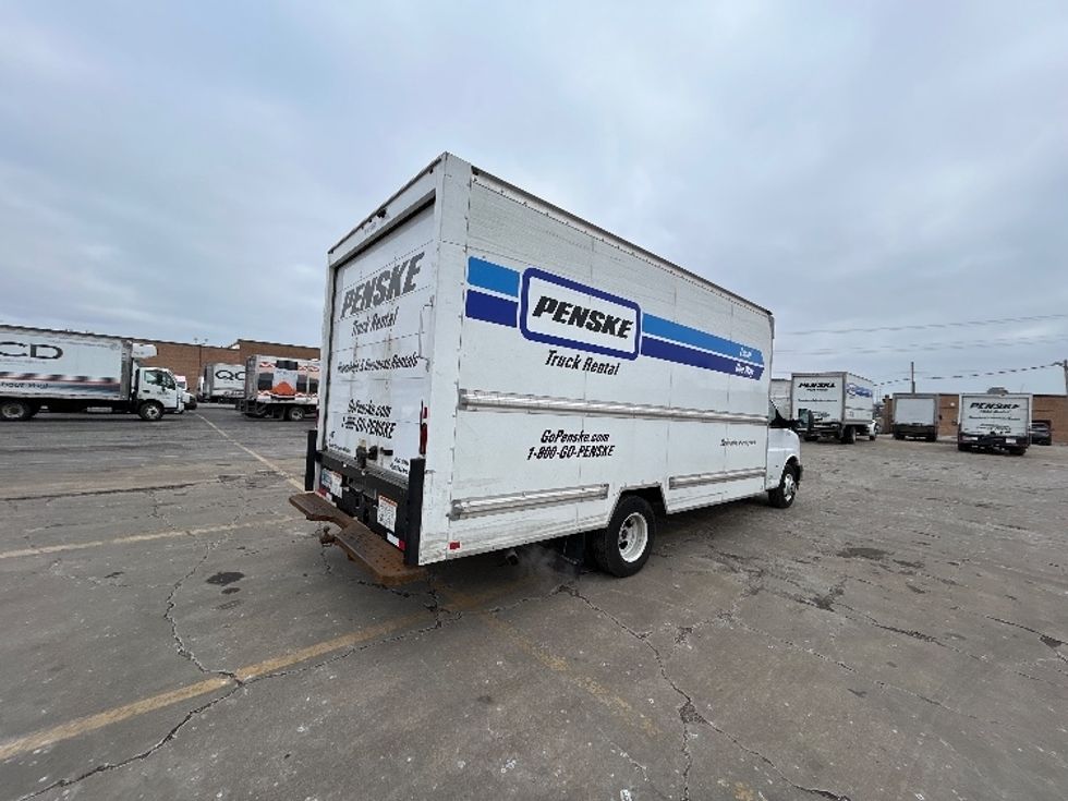 Light Duty Box Truck-Light and Medium Duty Trucks-GMC-2020-Savana G33903-East Chicago-IN-113,037\n\t\tmiles-$ 26,750 - Image 13