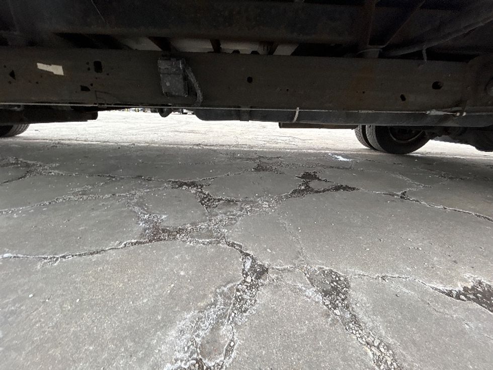 Light Duty Box Truck-Light and Medium Duty Trucks-GMC-2020-Savana G33903-East Chicago-IN-113,037\n\t\tmiles-$ 26,750 - Image 5