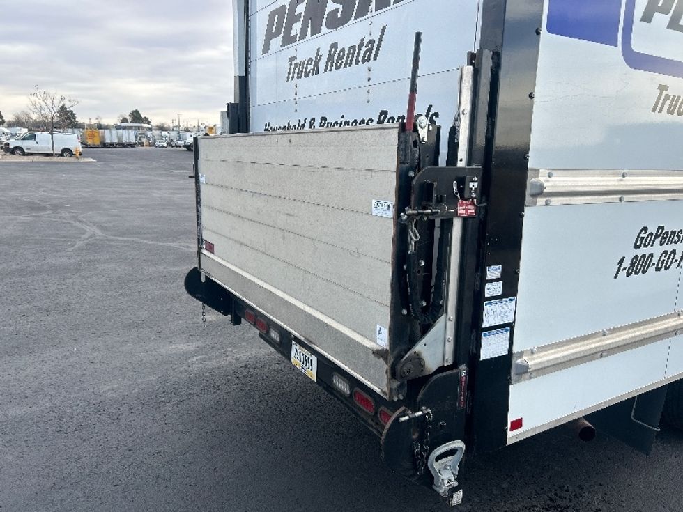 Light Duty Box Truck-Light and Medium Duty Trucks-GMC-2020-Savana G33903-Greeley-CO-65,570\n\t\tmiles-$ 34,250 - Image 26