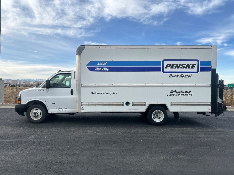 Light Duty Box Truck-Light and Medium Duty Trucks-GMC-2020-Savana G33903-Greeley-CO-65,570\n\t\tmiles-$ 34,250 - Image 4