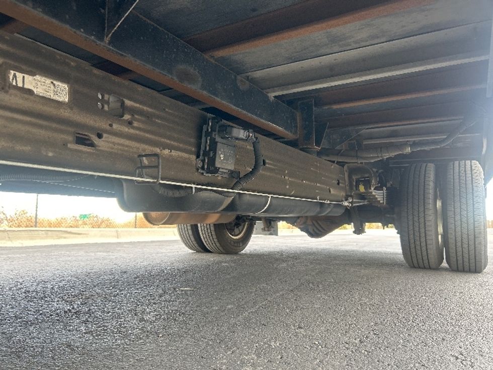 Light Duty Box Truck-Light and Medium Duty Trucks-GMC-2020-Savana G33903-Greeley-CO-65,570\n\t\tmiles-$ 34,250 - Image 5