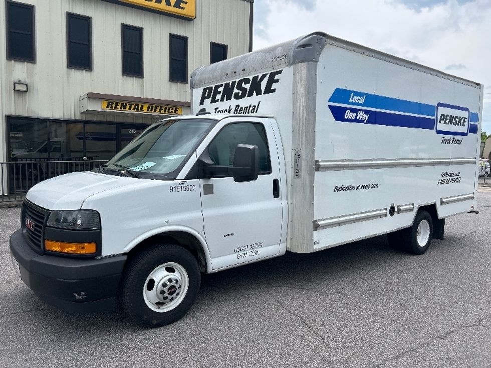 Light Duty Box Truck-Light and Medium Duty Trucks-GMC-2020-Savana G33903-Homewood-AL-113,221\n\t\tmiles-$ 27,000 - Image 3
