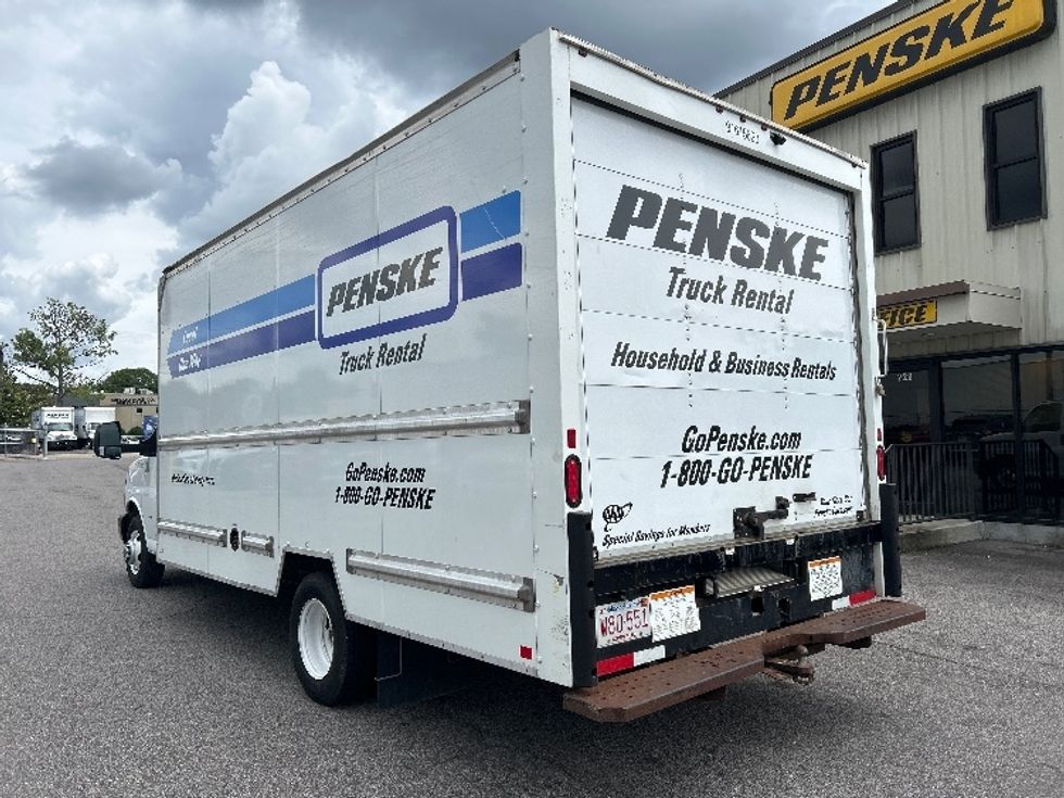Light Duty Box Truck-Light and Medium Duty Trucks-GMC-2020-Savana G33903-Homewood-AL-113,221\n\t\tmiles-$ 27,000 - Image 6