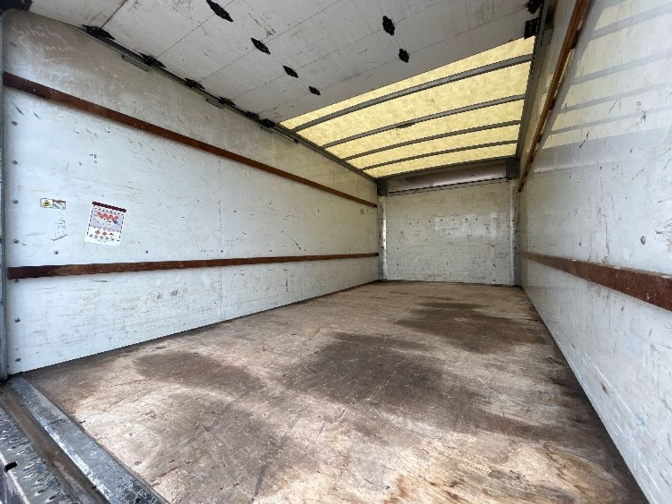 Light Duty Box Truck-Light and Medium Duty Trucks-GMC-2020-Savana G33903-Houston-TX-80,478\n\t\tmiles-$ 30,000 - Image 11