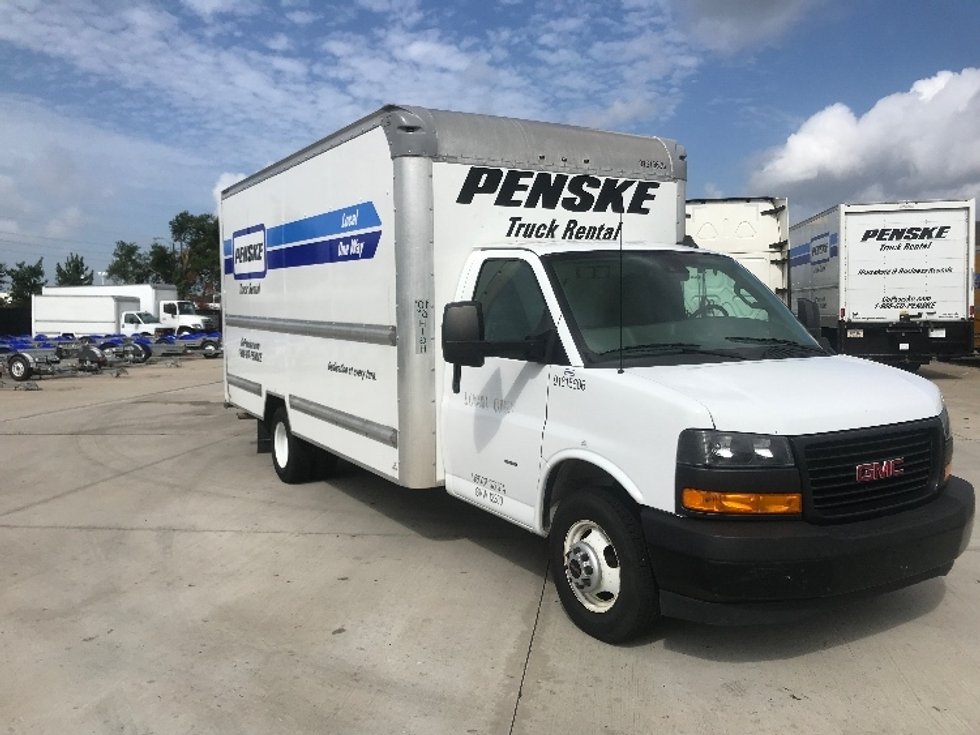 Used GMC Light Duty Box Trucks for Sale in TX Penske Used Trucks