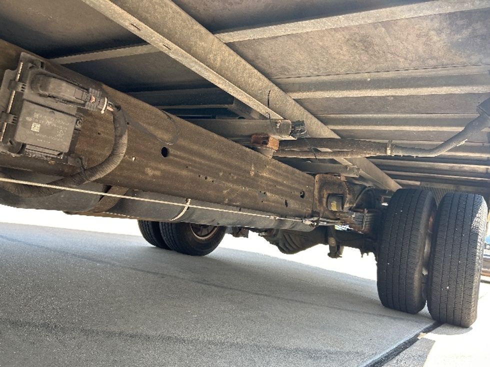 Light Duty Box Truck-Light and Medium Duty Trucks-GMC-2020-Savana G33903-Houston-TX-96,926\n\t\tmiles-$ 24,000 - Image 4