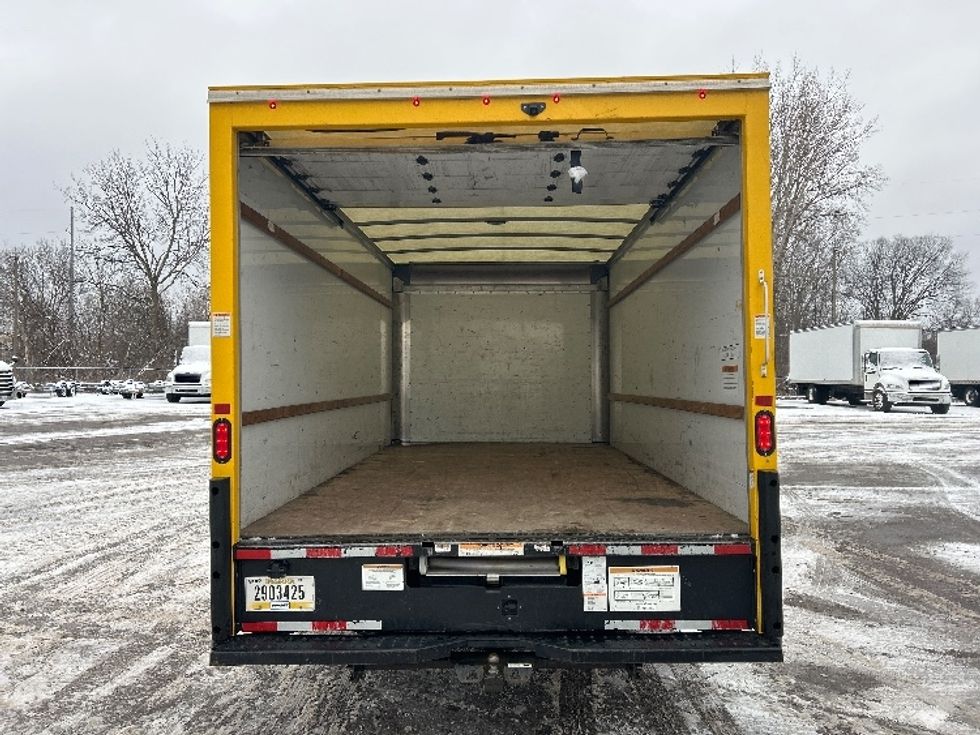 Light Duty Box Truck-Light and Medium Duty Trucks-GMC-2020-Savana G33903-Kentwood-MI-90,890\n\t\tmiles-$ 25,750 - Image 7