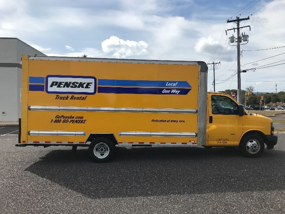 Light Duty Box Truck-Light and Medium Duty Trucks-GMC-2020-Savana G33903-Lancaster-PA-116,578\n\t\tmiles-$ 22,250 - Image 15