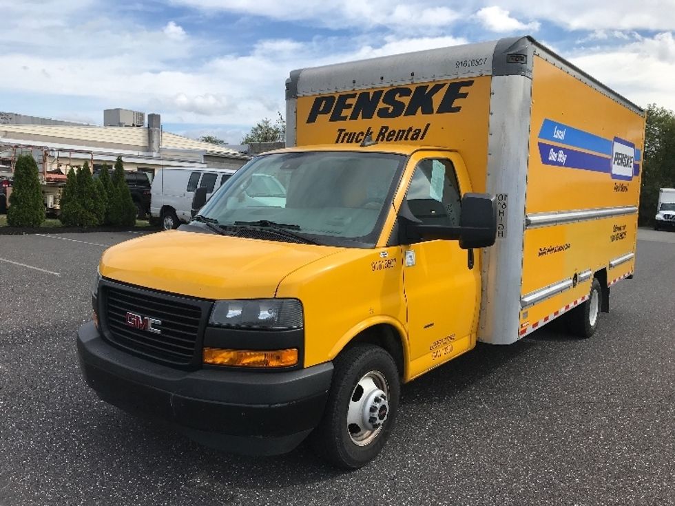 Light Duty Box Truck-Light and Medium Duty Trucks-GMC-2020-Savana G33903-Lancaster-PA-116,578\n\t\tmiles-$ 22,250 - Image 3