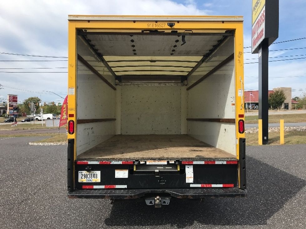 Light Duty Box Truck-Light and Medium Duty Trucks-GMC-2020-Savana G33903-Lancaster-PA-116,578\n\t\tmiles-$ 22,250 - Image 9