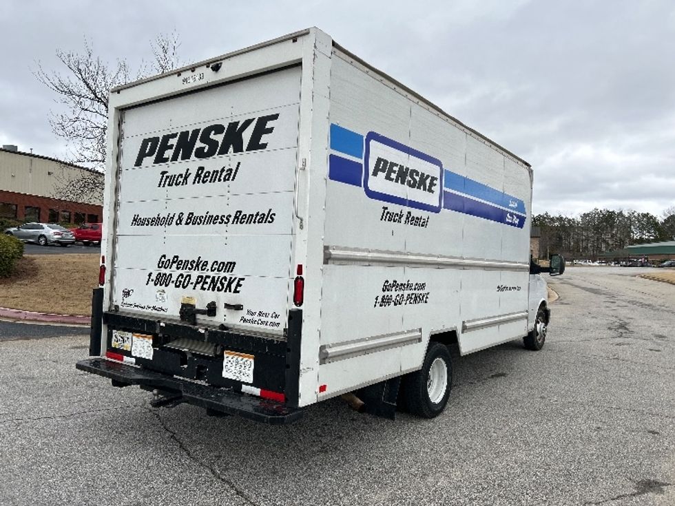 2020 Gmc Savana 3500 Cutaway photo 8