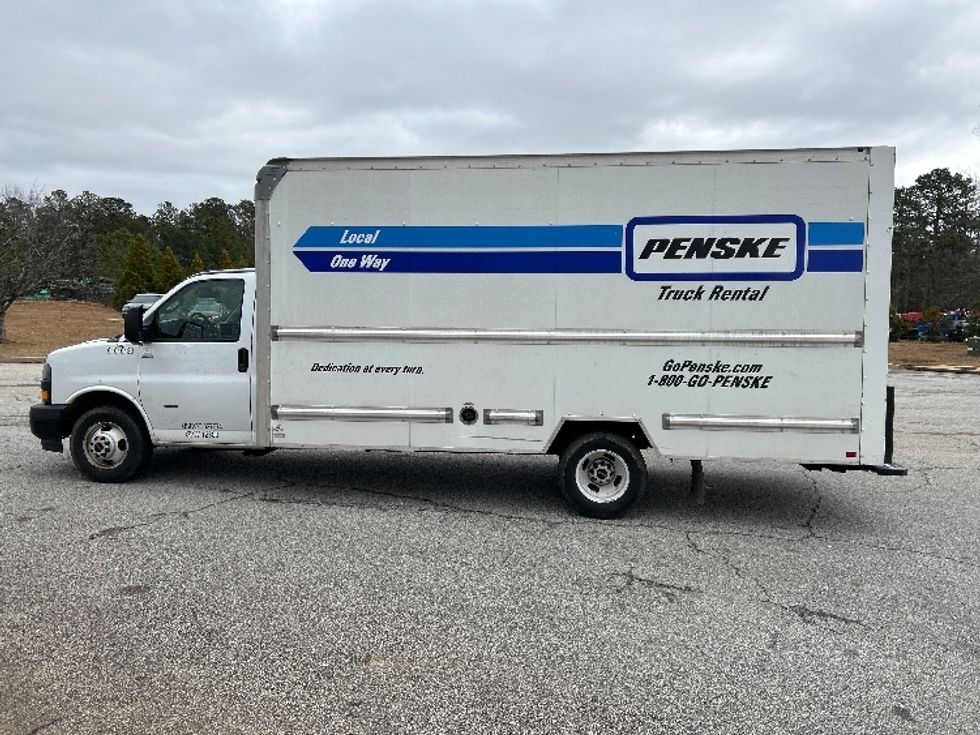 2020 Gmc Savana 3500 Cutaway photo 3