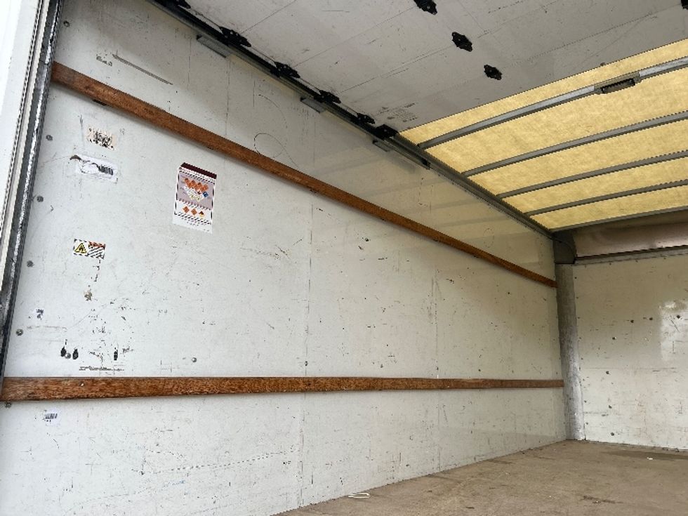 Light Duty Box Truck-Light and Medium Duty Trucks-GMC-2020-Savana G33903-Mcdonough-GA-80,789\n\t\tmiles-$ 36,500 - Image 8